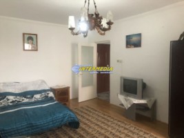 vanzare-apartament-2-camere-etaj-intermediar-decomandat-52-mp-mobilat-11